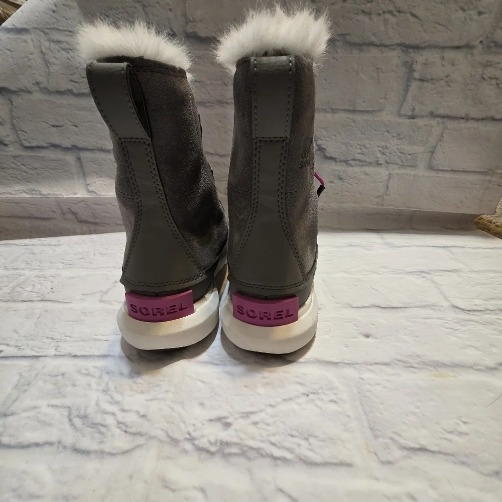 Youth Sorel Explorer Lace Waterproof Winter Boots Quarry Big Kid size 4
